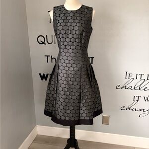 NWT Carmen Marc Valvo Black and Gray Circle Mini Dress Size 6